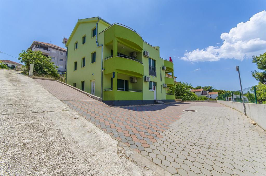 Apartments Pava Donji Okrug  Luaran gambar